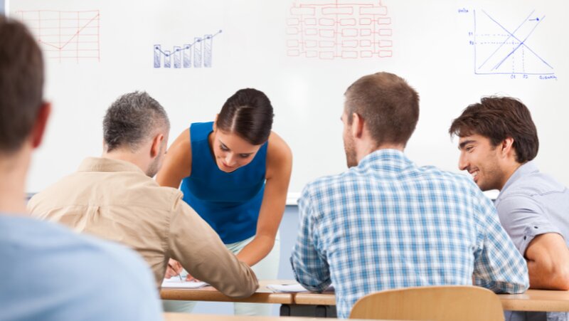 Un equipo de una empresa en formación