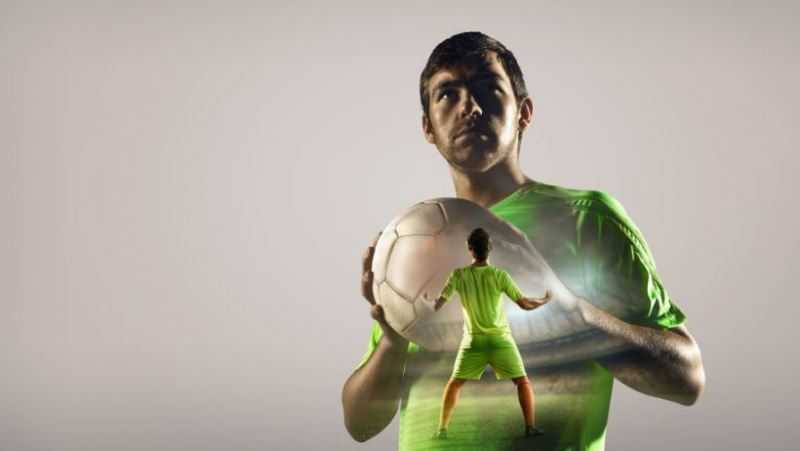 Un futbolista que gestiona su estrés visualizando su éxito